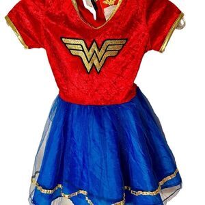 Rubie’s Wonder Woman Child's Costume Sz Small. Worn By Child Actress On TV.